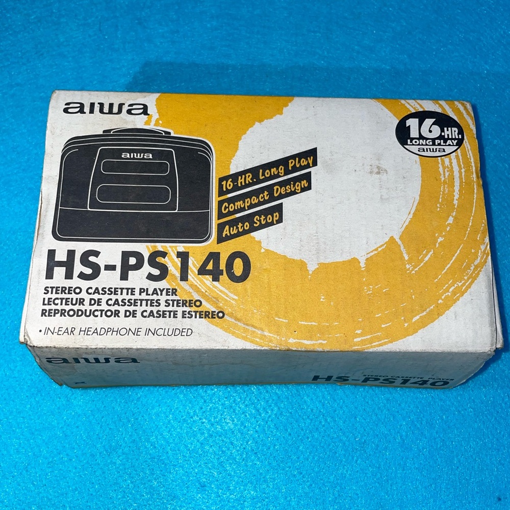 Aiwa HS-PS140 Stereo Cassette Player ( read description)